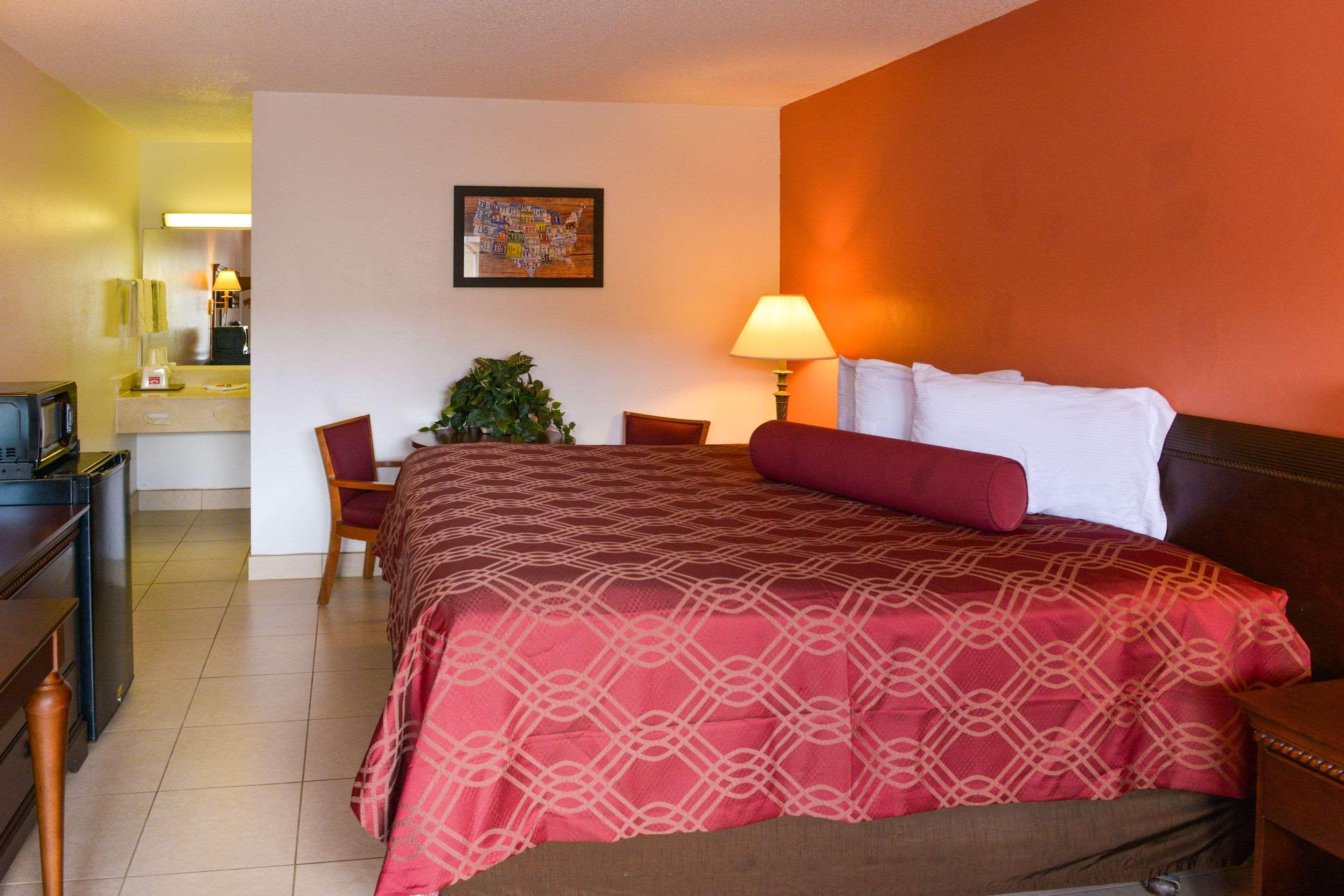Econo Lodge North Норт-Форт-Майерс Экстерьер фото